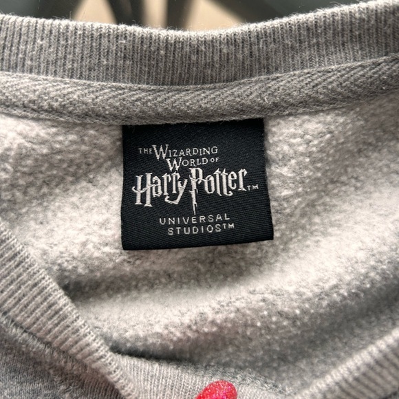 Hufflepuff sweater XS - Picture 3 of 4